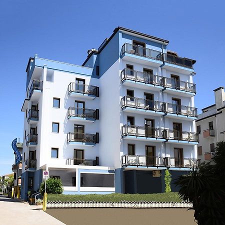 Hotel Ondina ليدو دي يسولو المظهر الخارجي الصورة